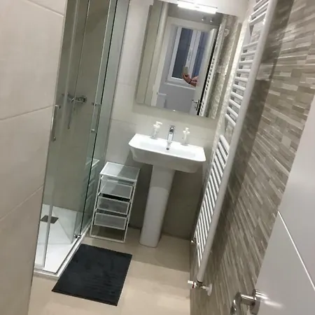 Viviendas Deluxe Gil Y Carrasco Apartamento