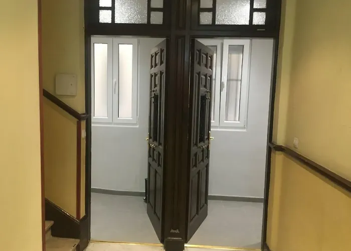 Gyc Viviendas Deluxe Apartment