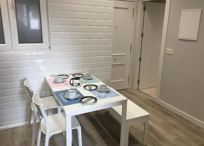 Gyc Viviendas Deluxe Apartment *