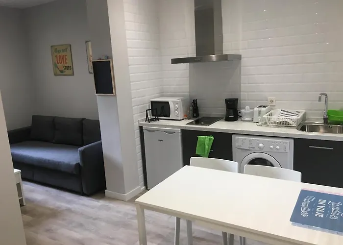 Gyc Viviendas Deluxe Leon